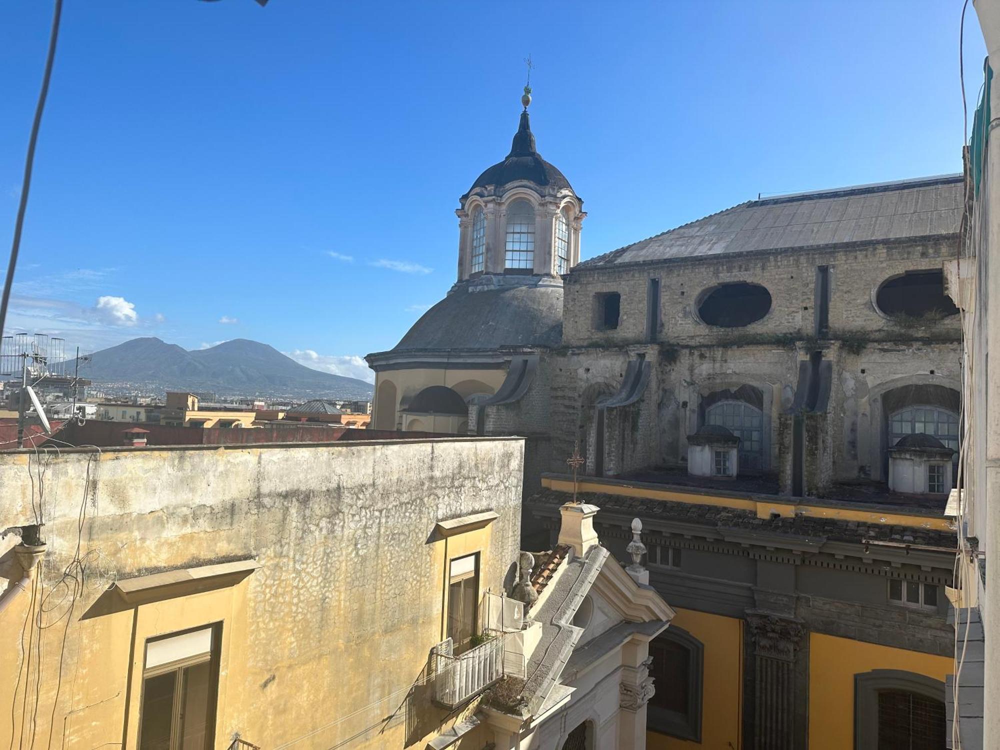 Apartamento La Casina Di Gio In The City Center Wi-Fi,Panorama Nápoles Exterior foto