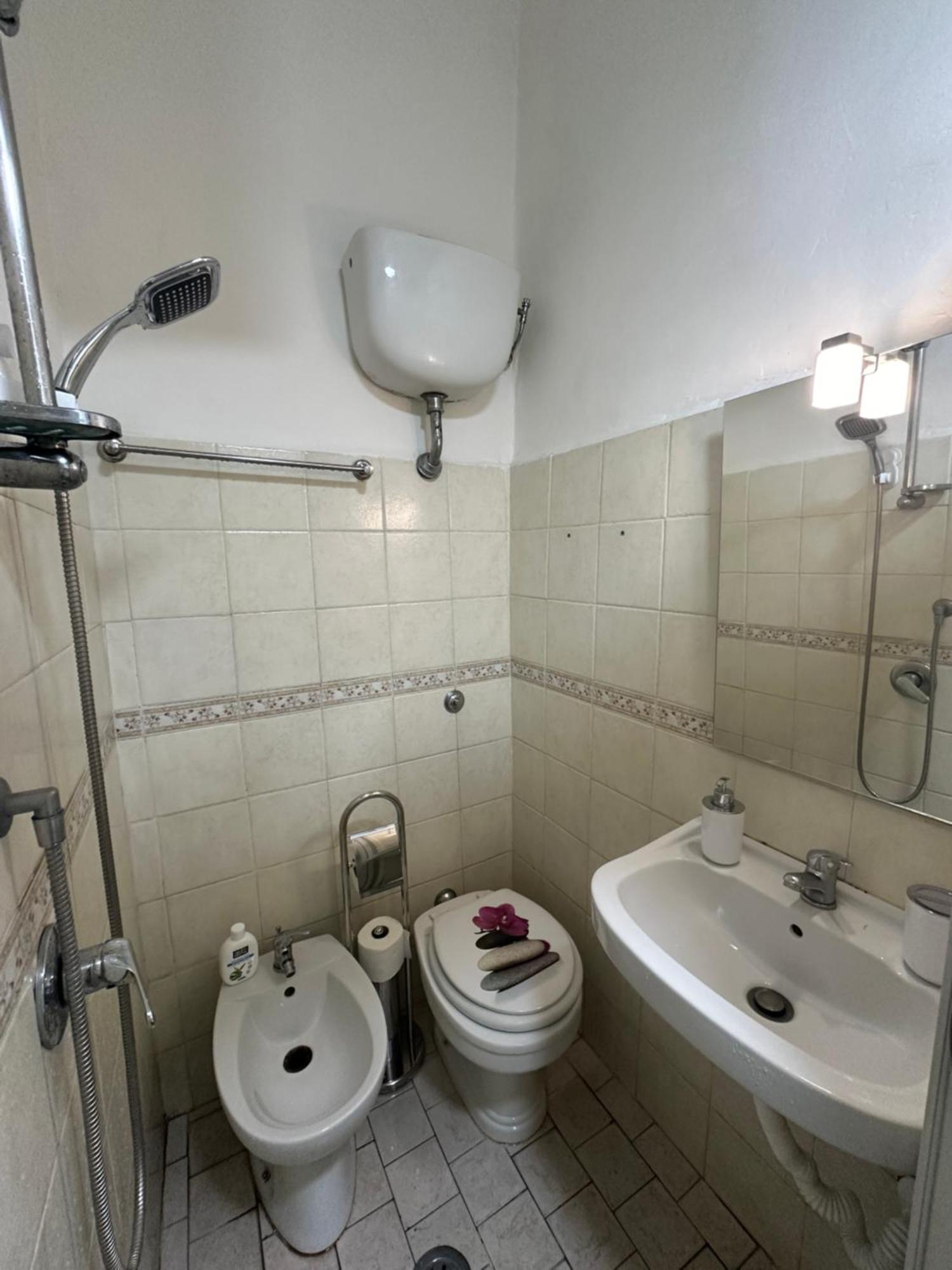 Apartamento La Casina Di Gio In The City Center Wi-Fi,Panorama Nápoles Exterior foto